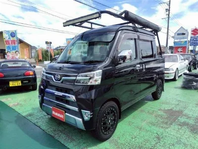 DAIHATSU HIJET VAN