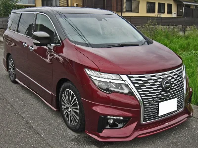 NISSAN ELGRAND