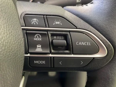 TOYOTA VOXY 2023 с аукциона, 1800cc, пробег 22 000 км