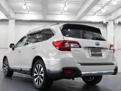 SUBARU OUTBACK