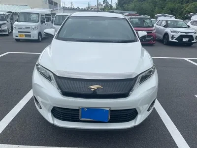 TOYOTA HARRIER 2015 с аукциона, 2000cc, пробег 123 000 км