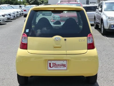 DAIHATSU ESSE
