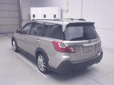 SUBARU EXIGA CROSSOVER 7