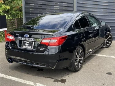 SUBARU LEGACY B4