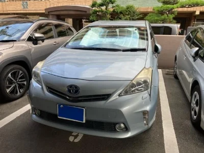 TOYOTA PRIUS ALPHA