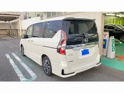 NISSAN SERENA 2022 с аукциона, 2000cc, пробег 51 000 км