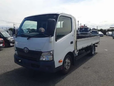 TOYOTA DYNA
