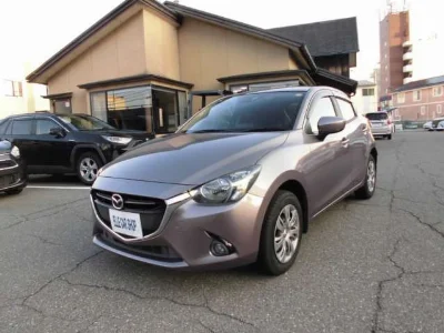 MAZDA DEMIO 2016 с аукциона, 1300cc, пробег 29 000 км