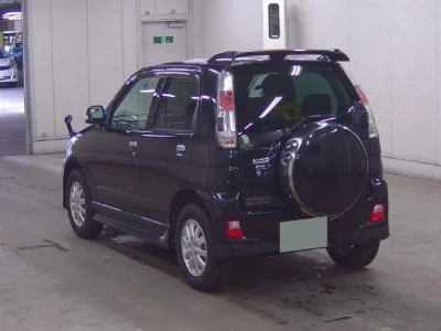DAIHATSU TERIOS KID