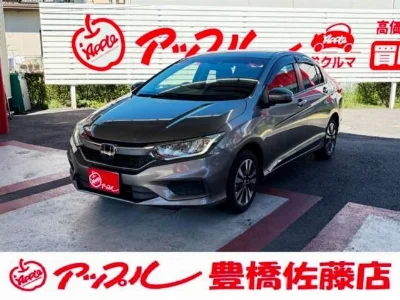 HONDA GRACE 2019 с аукциона, 1500cc, пробег 26 000 км