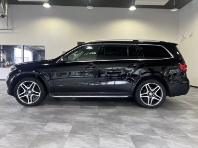 MERCEDES BENZ GLS
