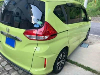 HONDA FREED 2017 с аукциона, 1500cc, пробег 93 000 км