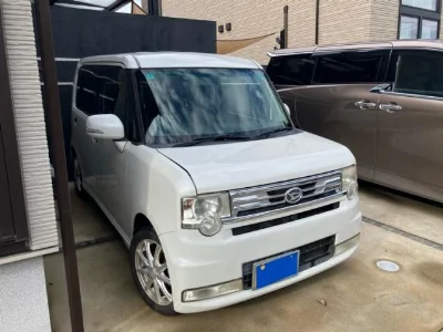 DAIHATSU MOVE CONTE