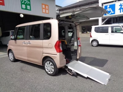 DAIHATSU TANTO 2018 с аукциона, 660cc, пробег 14 000 км