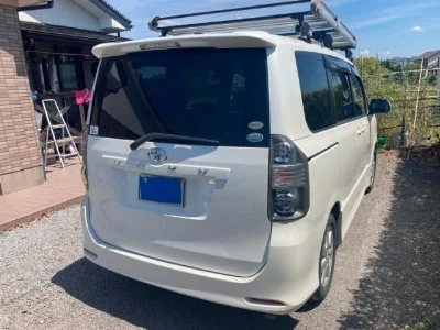 TOYOTA VOXY 2007 с аукциона, 2000cc, пробег 167 000 км