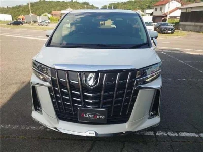 TOYOTA ALPHARD 2022 с аукциона, 2500cc, пробег 34 000 км