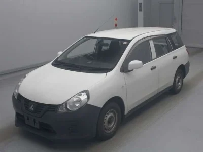 MITSUBISHI LANCER VAN 2017 с аукциона, 1500cc, пробег 39 000 км