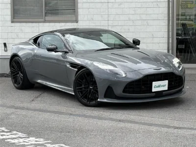 ASTON MARTIN DB12