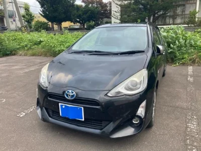 TOYOTA AQUA 2015 с аукциона, 1500cc, пробег 188 000 км
