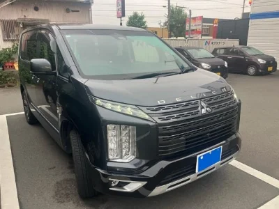 MITSUBISHI DELICA D5