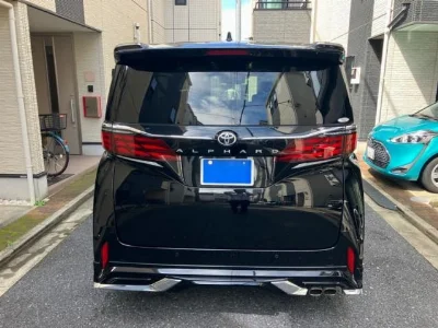 TOYOTA ALPHARD 2023 с аукциона, 2500cc, пробег 19 000 км