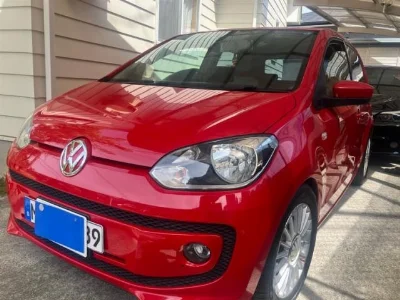 VOLKSWAGEN UP!