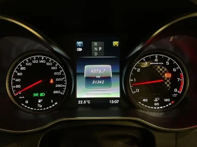 MERCEDES BENZ AMG GLC