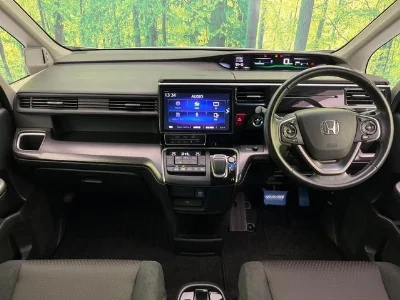 HONDA STEP WAGON 2018 с аукциона, 2000cc, пробег 110 000 км