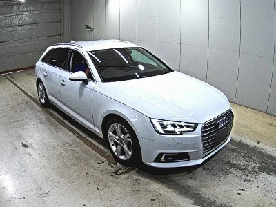AUDI A4 AVANTE