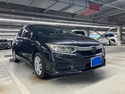 HONDA GRACE 2017 с аукциона, 1500cc, пробег 98 000 км