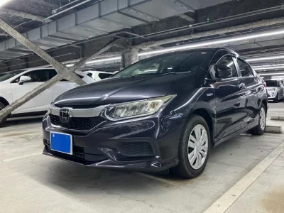 HONDA GRACE 2017 с аукциона, 1500cc, пробег 98 000 км