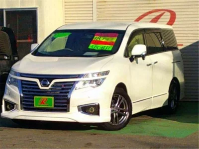 NISSAN ELGRAND