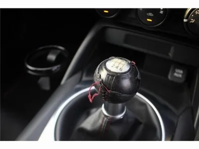 MAZDA ROADSTER