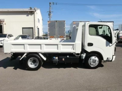 MAZDA TITAN