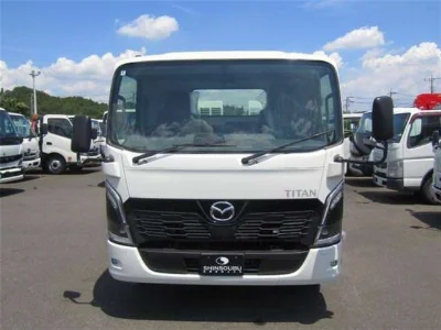 MAZDA TITAN