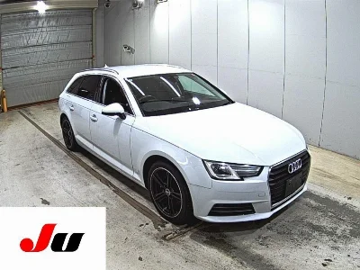 AUDI A4 AVANTE