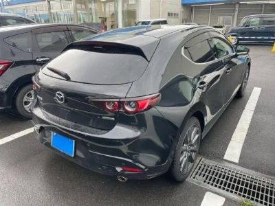 MAZDA MAZDA3
