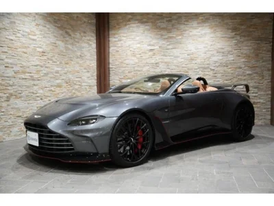 ASTON MARTIN  ROAD STAR 