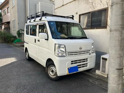 NISSAN CLIPPER VAN