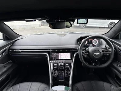 ASTON MARTIN DB12