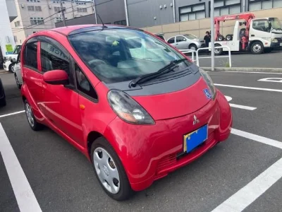 MITSUBISHI I