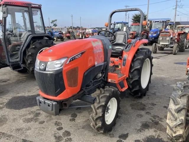 KUBOTA FT300F, Не указан — купить с аукциона Японии