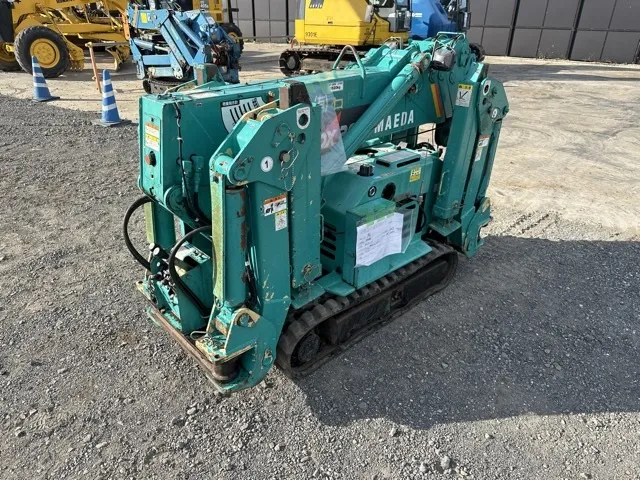 MAEDA MC-205CW, 2001 — купить с аукциона Японии