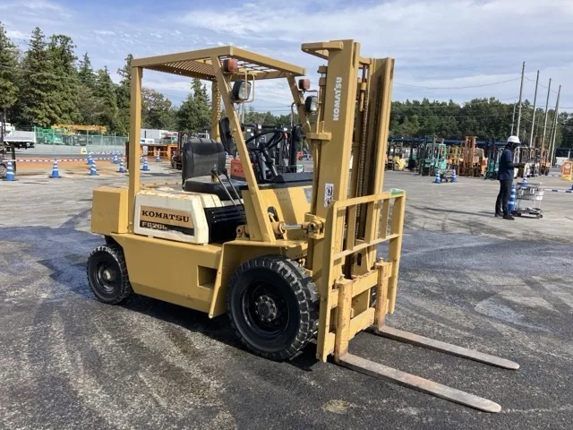 KOMATSU FG20L-8, 1984 — купить с аукциона Японии 2