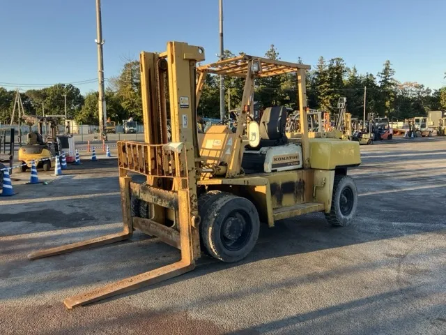 KOMATSU FD50-5, 1989 — купить с аукциона Японии